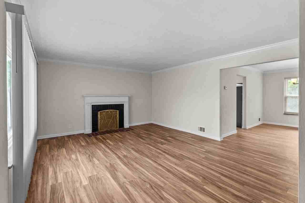 7812 Drexel Dr - Photo 3 of 24