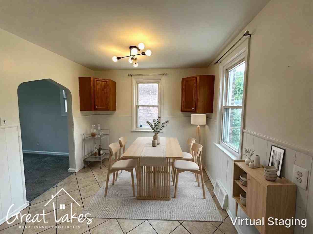 5233 Farmbrook St - Photo 3 of 16