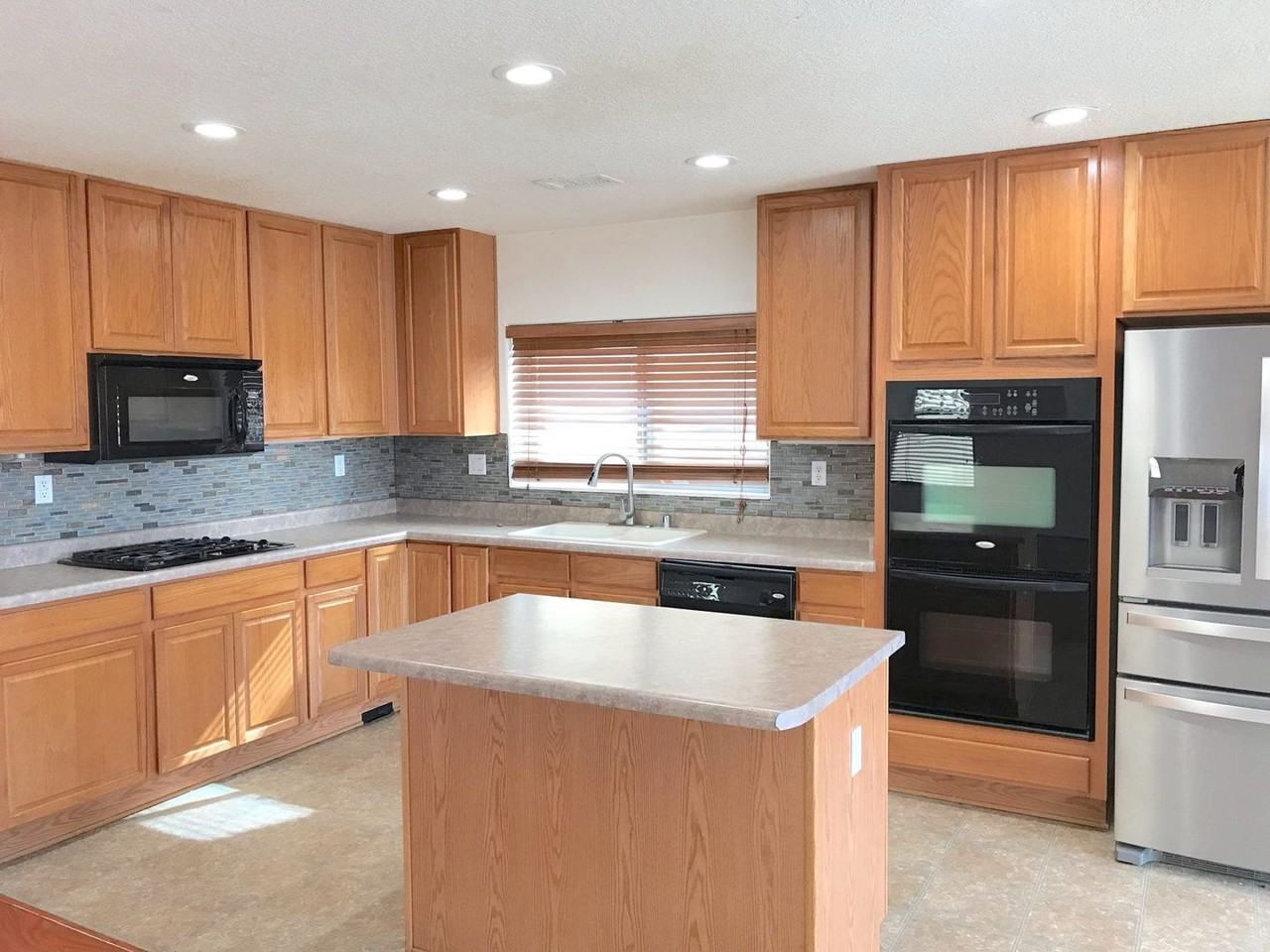 3612 Clear Creek Rd Ne - Photo 6 of 38