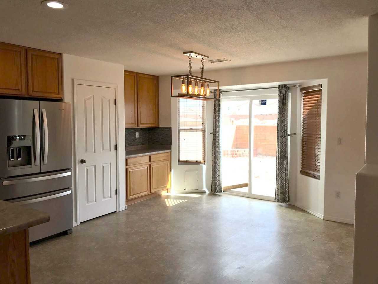 3612 Clear Creek Rd Ne - Photo 7 of 38