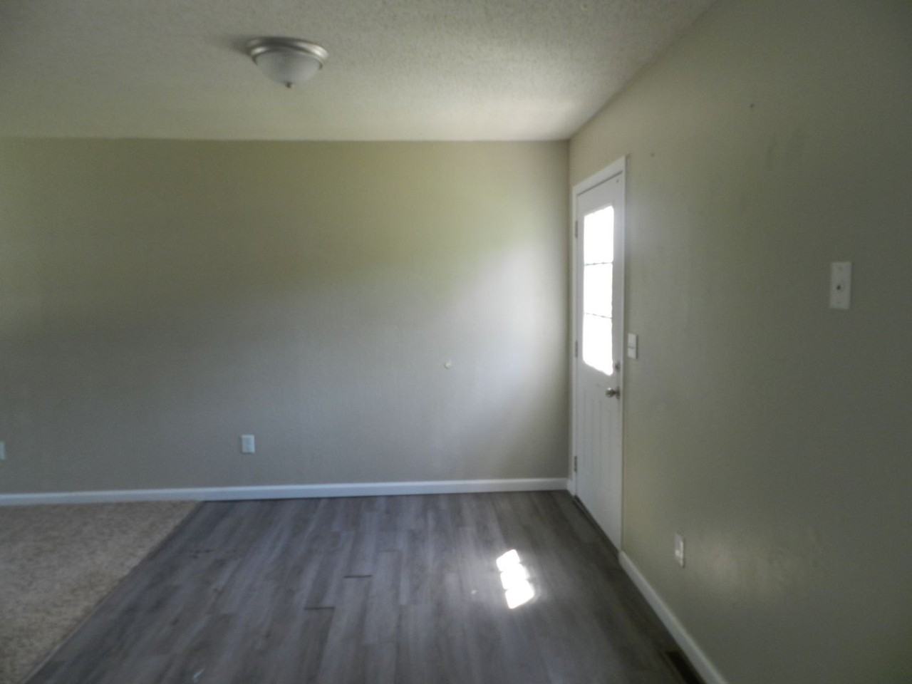 15304 Temple Ln - Photo 3 of 22