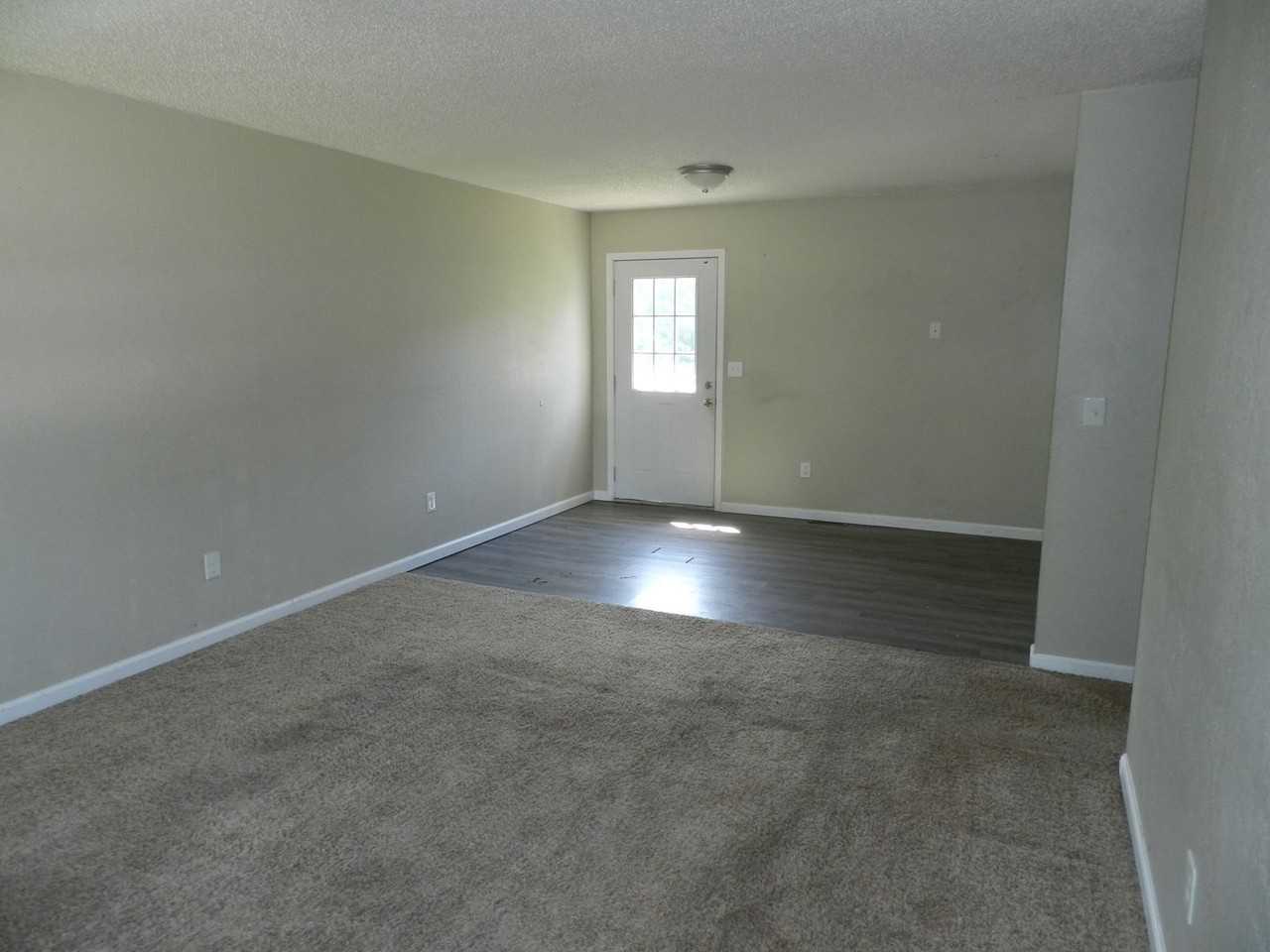 15304 Temple Ln - Photo 5 of 22
