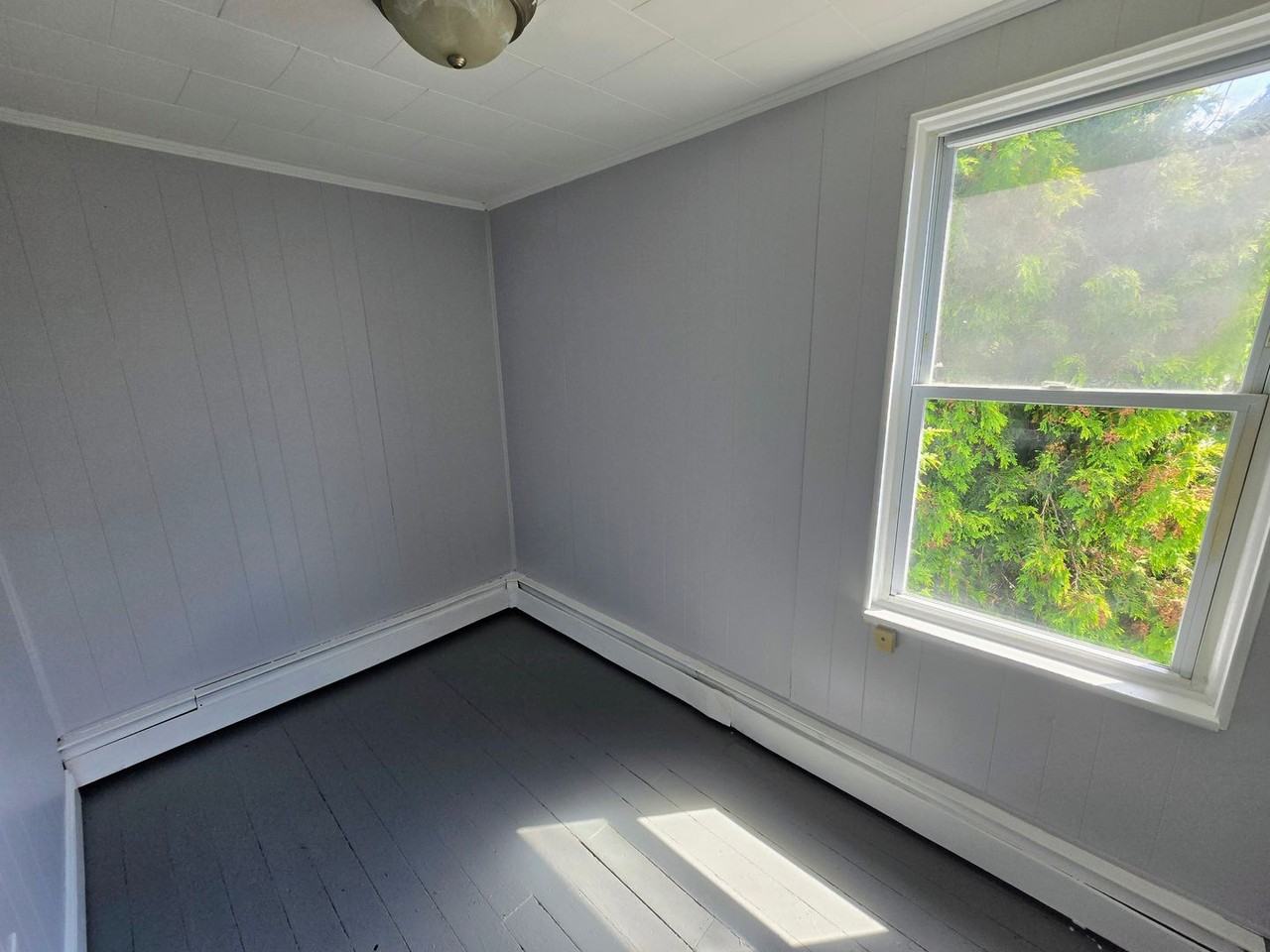 1437 W Court St - Photo 7 of 15