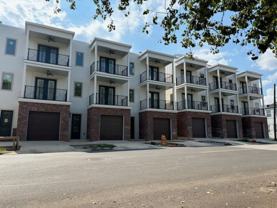 211 N Poplar St - Photo 1 of 1