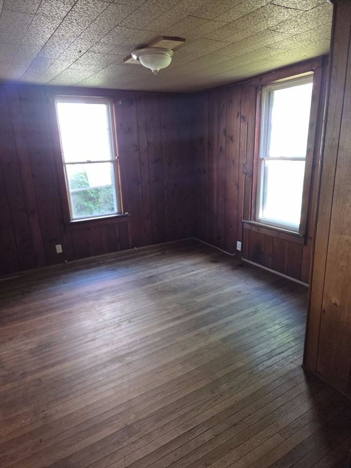 730 E Mcclure Ave - Photo 3 of 11