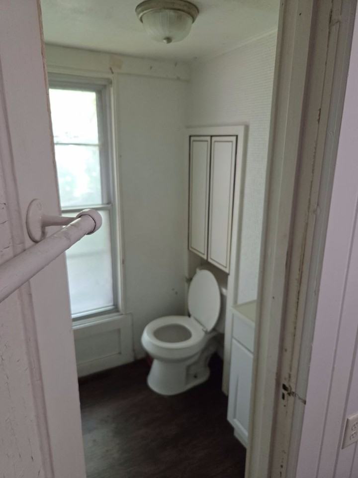 730 E Mcclure Ave - Photo 5 of 11