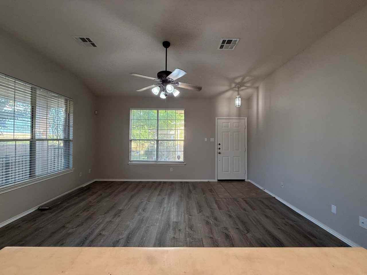 16100 S Great Oaks Dr - Photo 5 of 25