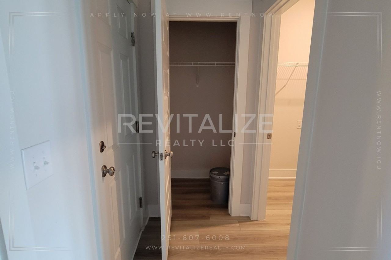 1730 Grouse St - Photo 6 of 50