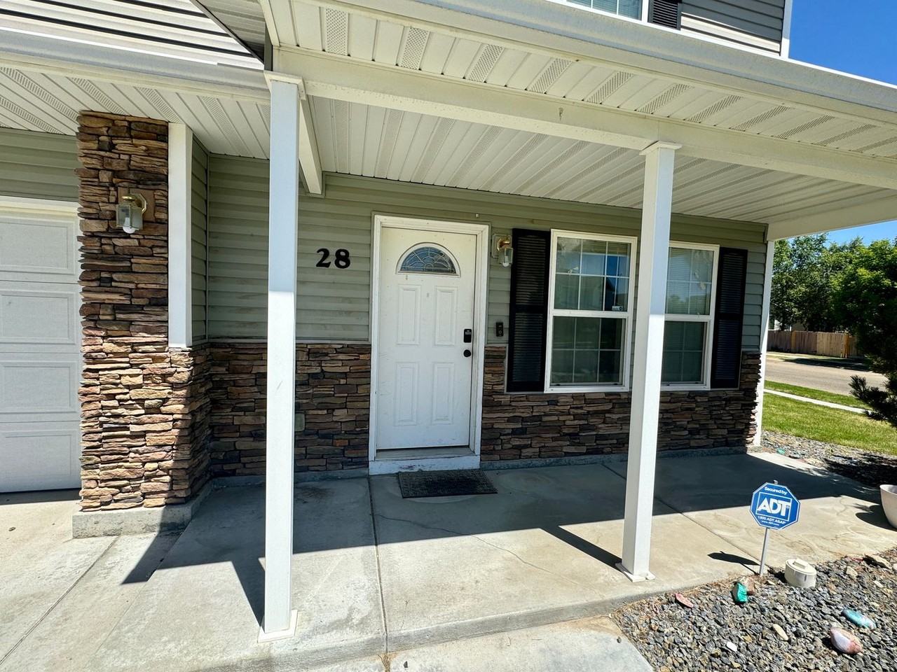 28 N Zion Park Dr - Photo 4 of 6