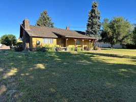 featured image of 2309 S Malin Rd