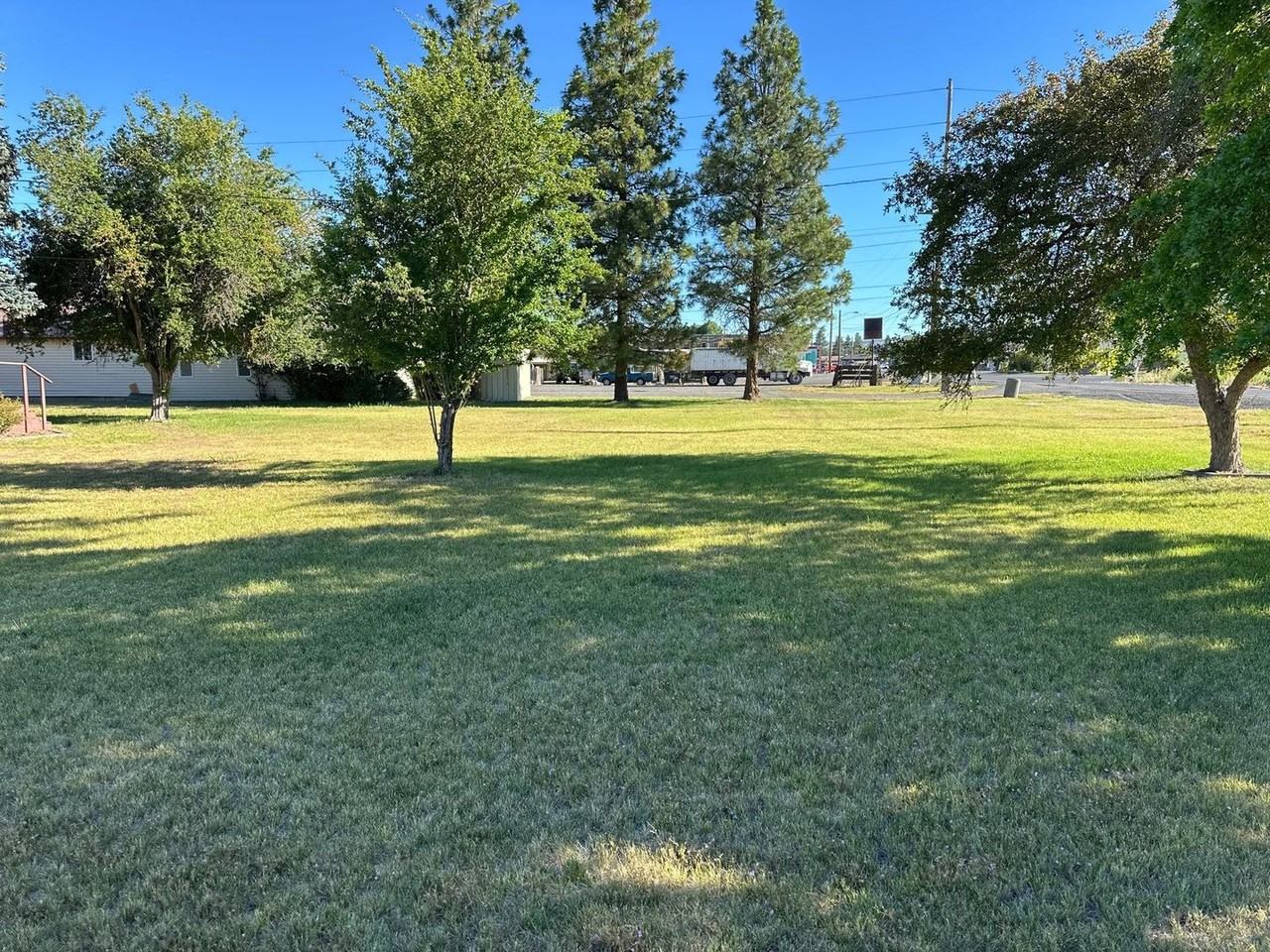 2309 S Malin Rd - Photo 2 of 22