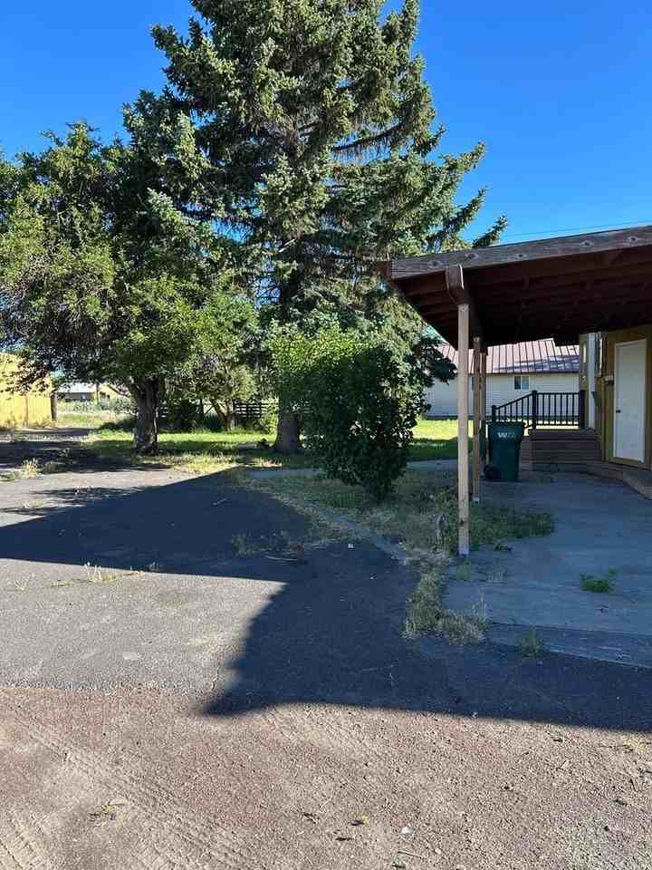 2309 S Malin Rd - Photo 3 of 22