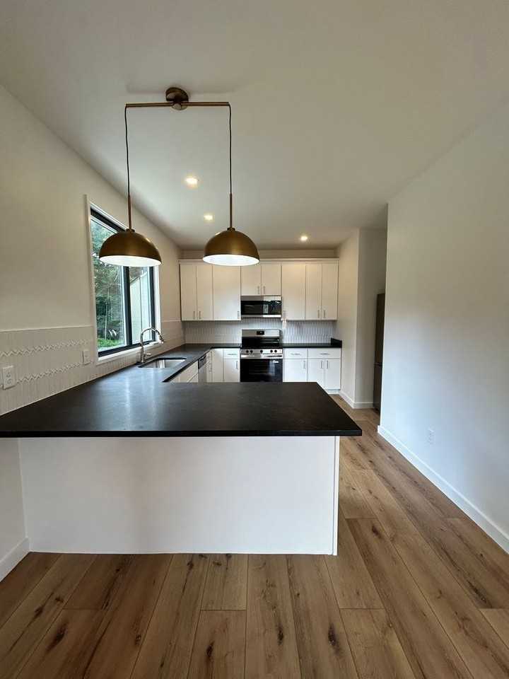 410 410 Ankara Ct. - Photo 4 of 16