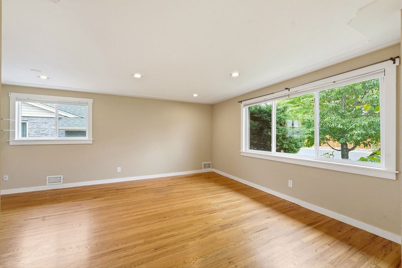 1275 W 4th Ave - Photo 7 of 48