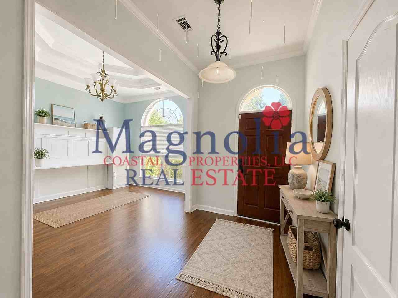 723 Oxford Dr - Photo 5 of 29