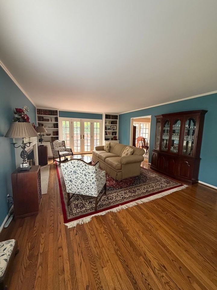 36 Augusta Ln - Photo 3 of 23