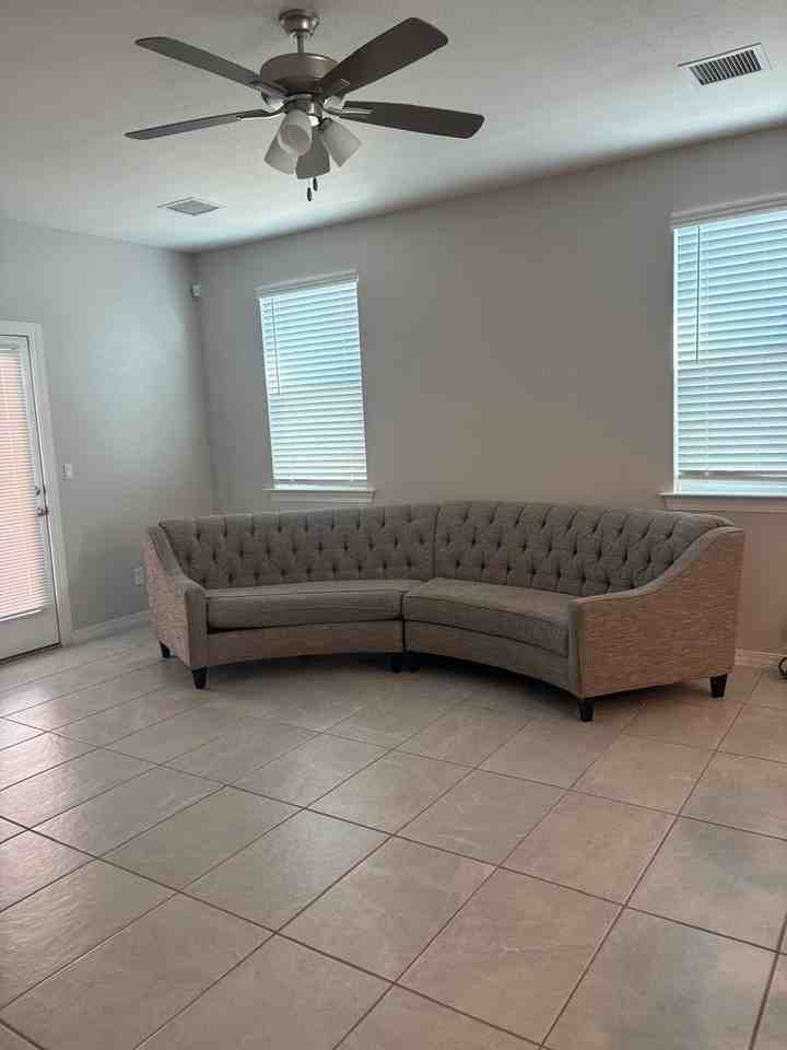 1669 Asbury St - Photo 4 of 24