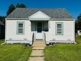 2115 N Weller Ave - Photo 1 of 1