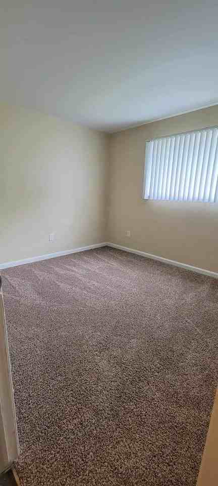 Country Club Park Apartments - Photo 5 of 50