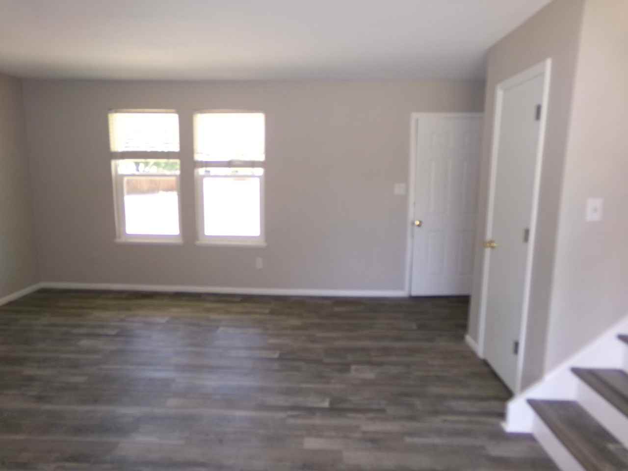 4 Woodbine Ct #1 - Photo 7 of 26