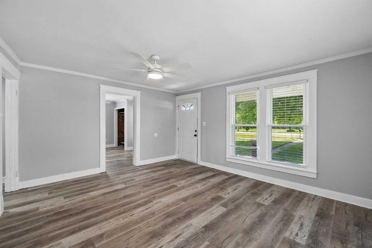 2547 Bearwallow Rd - Photo 5 of 11