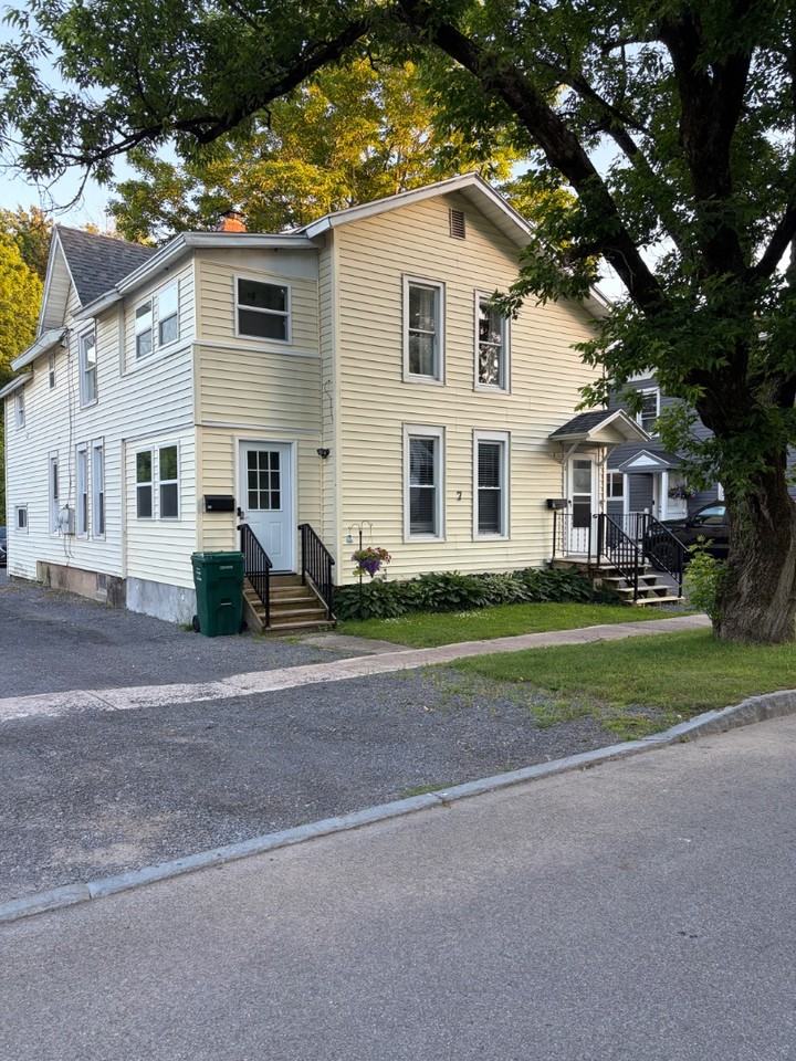 7 Lincoln Ave - Photo 3 of 3