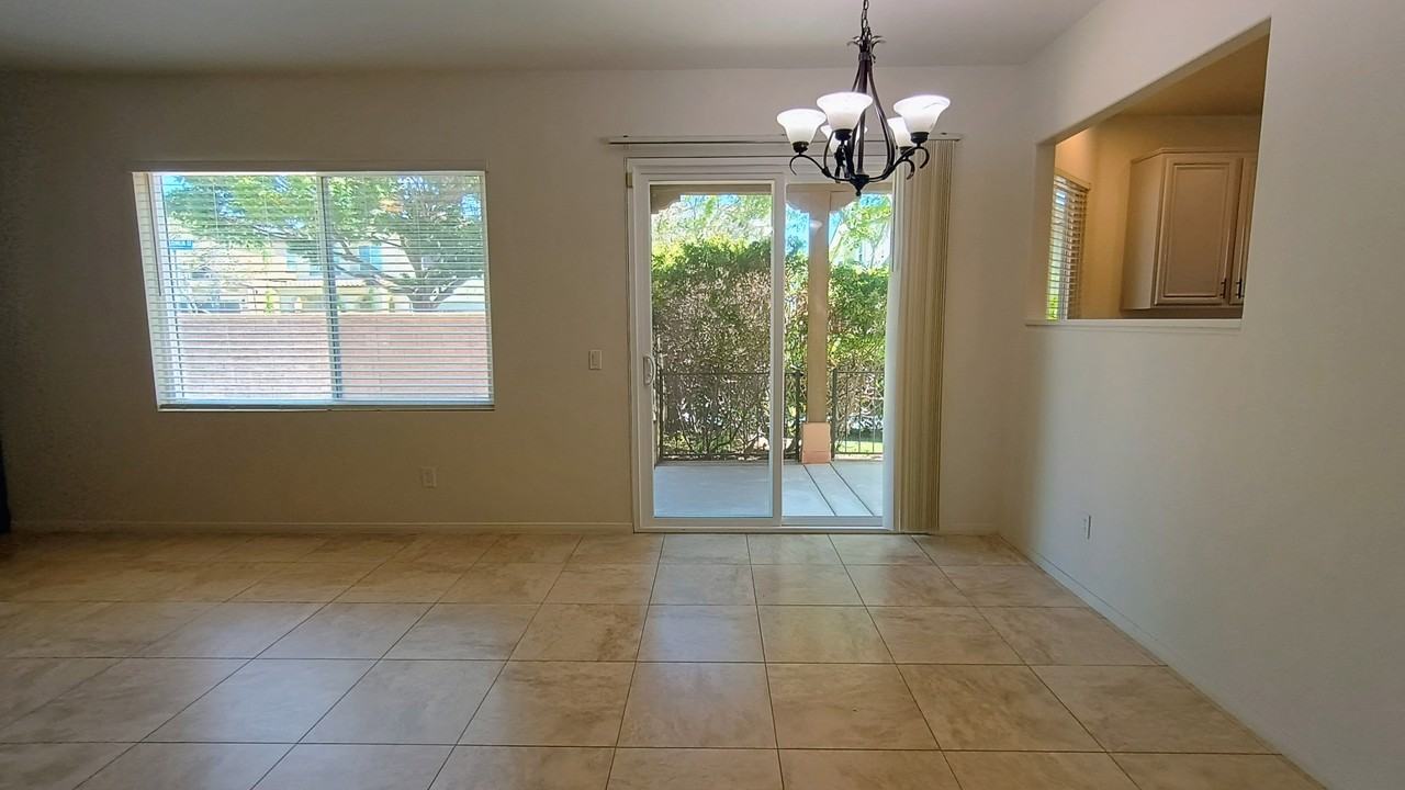 1777 Oconnor Ave #1 - Photo 5 of 33