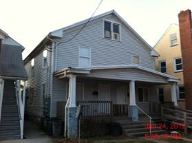 323 1/2 Porter Ave #1 - Photo 1 of 1