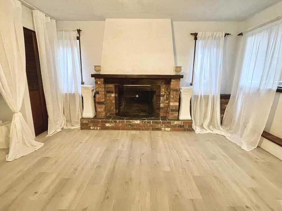 2133 Sperling Ave - Photo 5 of 45