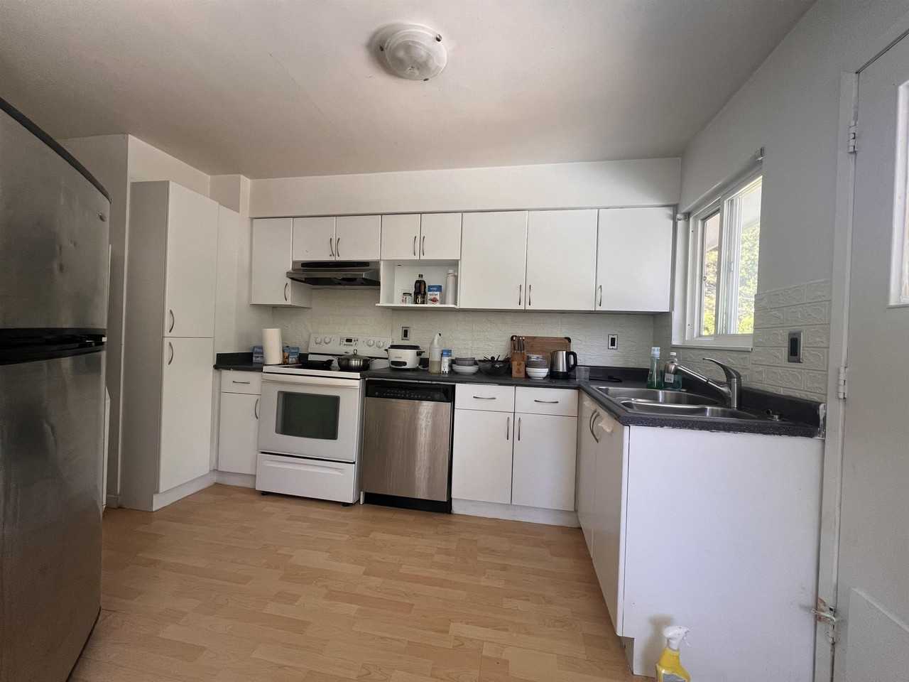 7566 Kraft Pl - Photo 4 of 7