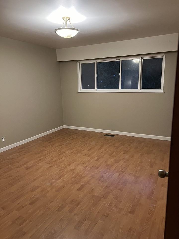 7566 Kraft Pl - Photo 5 of 7