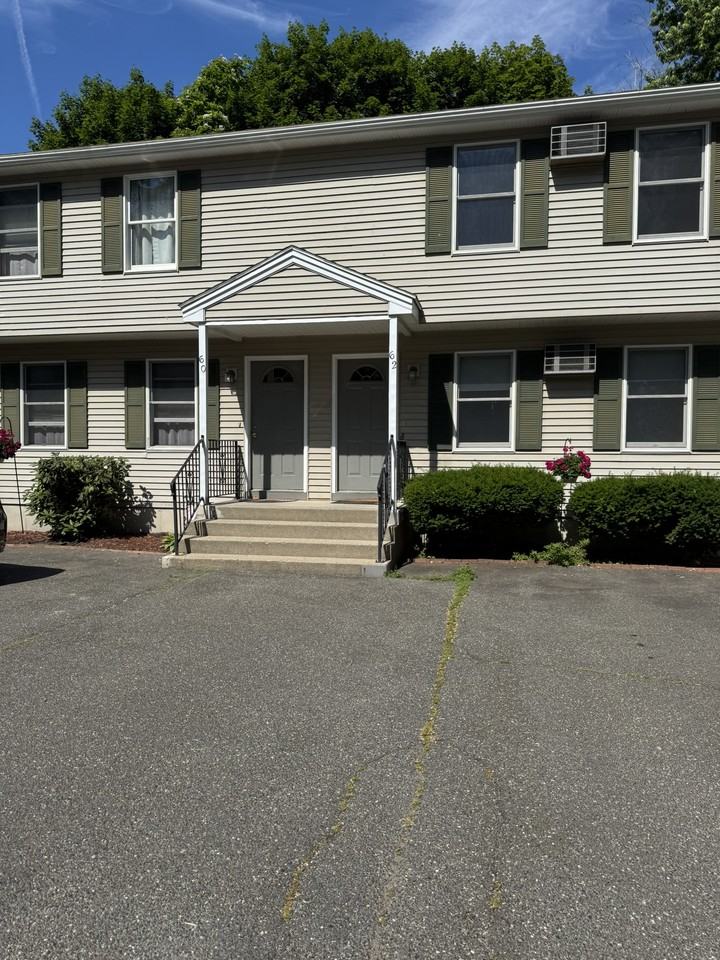 60 High St #62