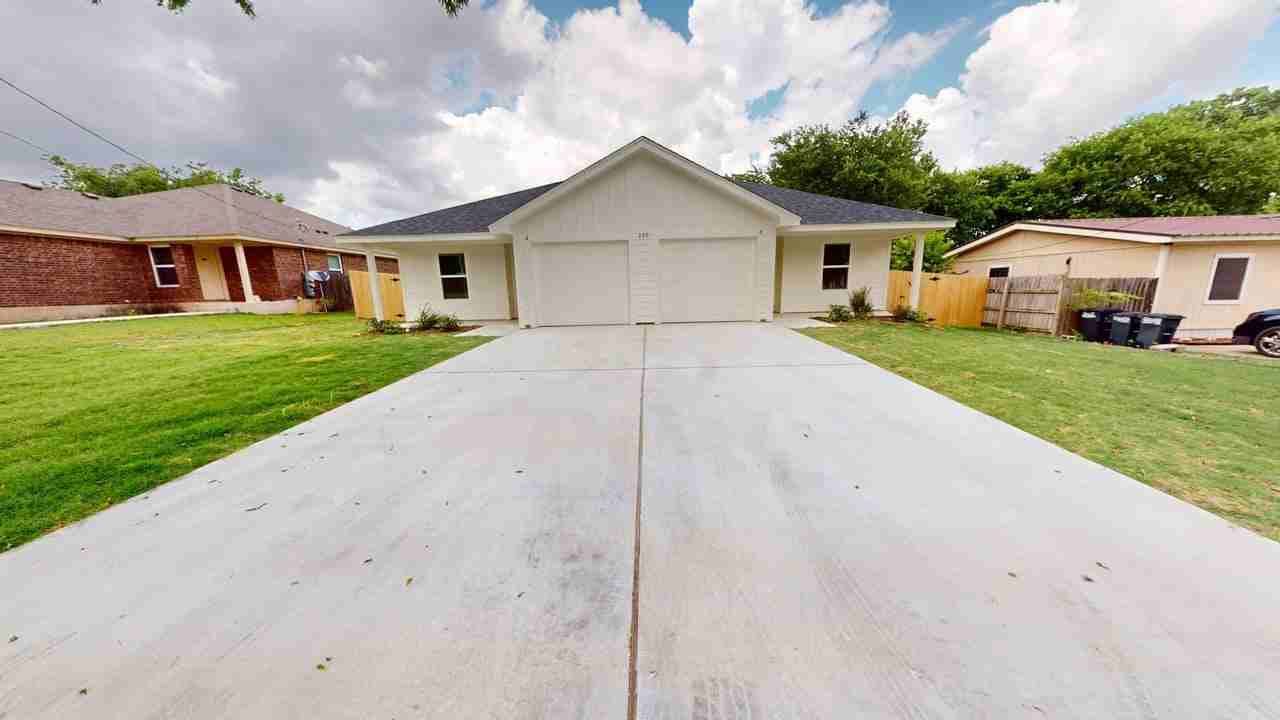 209 Elbert Ln #B