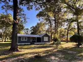 featured image of 4069 Villa Rd #1