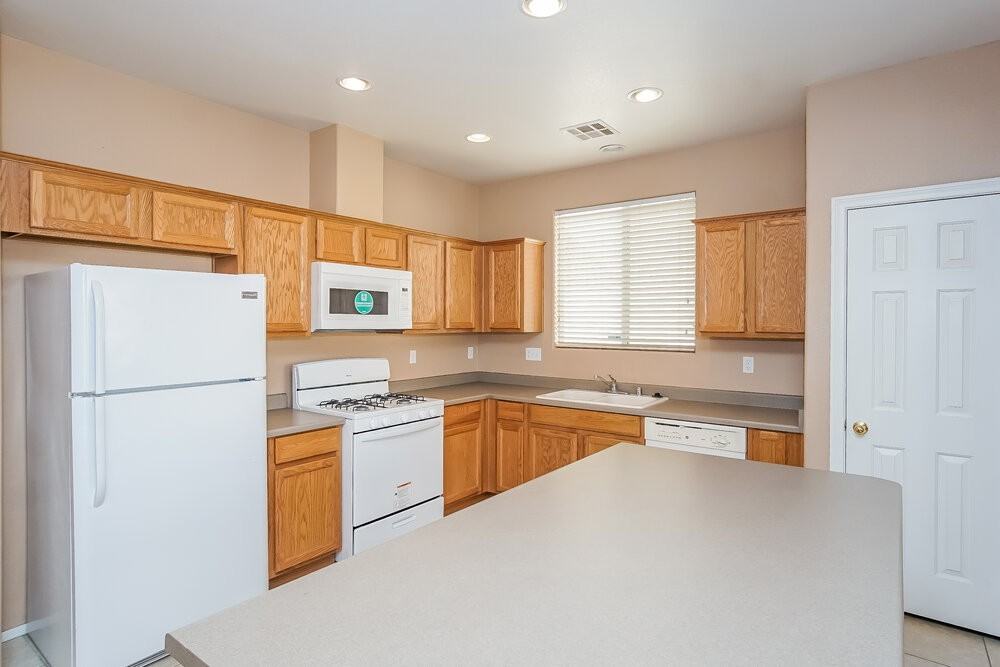 2808 River Ranch Pl - Photo 5 of 17