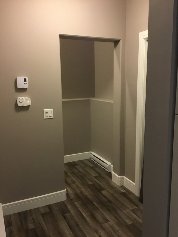 1315B Pohorecky Cres - Photo 3 of 13