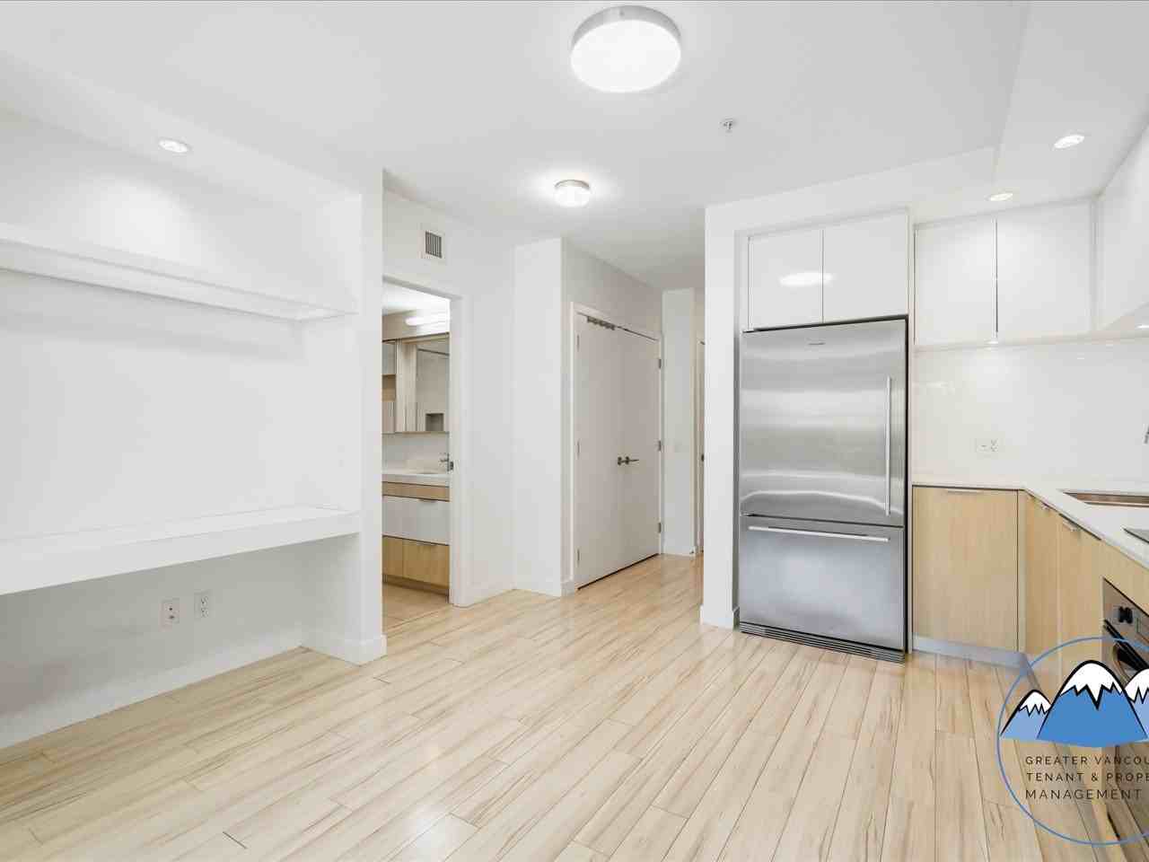 111 3rd St E - Photo 5 of 29