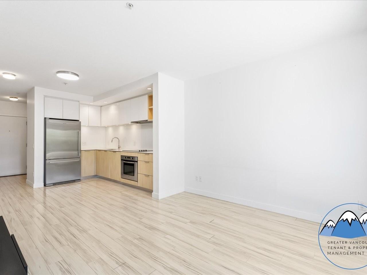 111 3rd St E - Photo 6 of 29