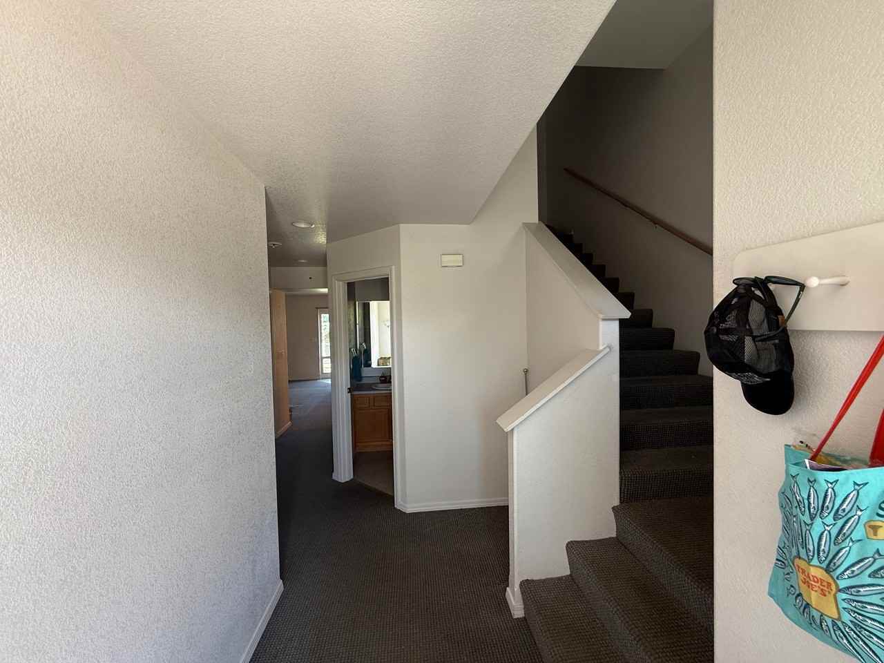 913 Cardinal Dr #A - Photo 2 of 20