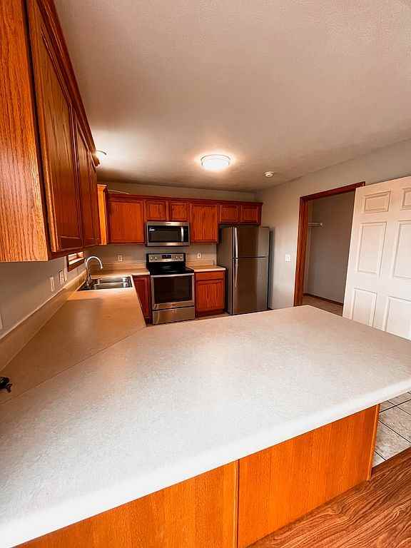 765 Stanford Ct #1 - Photo 7 of 17