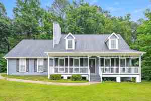 featured image of 9136 Tara Dr Sw