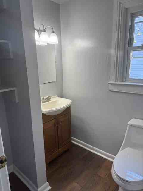 2225 Venable St #1 - Photo 4 of 21