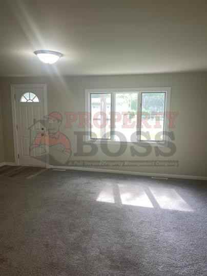 6195 Glen Dr #1 - Photo 3 of 11
