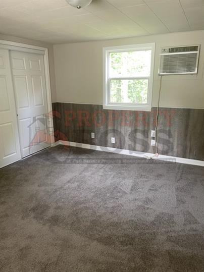 6195 Glen Dr #1 - Photo 5 of 11
