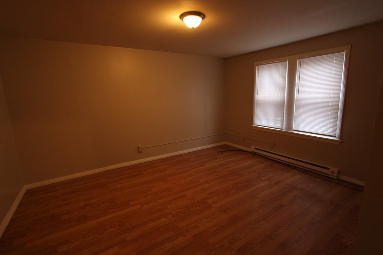32 Irving Pl #032-4 - Photo 4 of 13