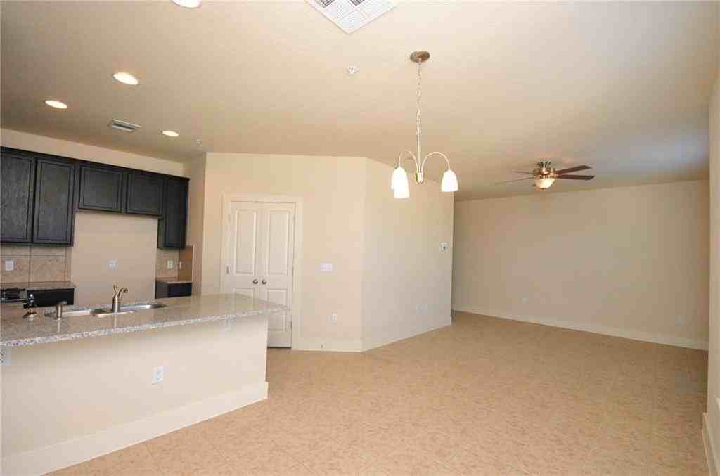2222 Creekside Ln #C - Photo 2 of 7