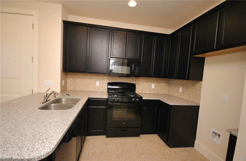 2222 Creekside Ln #C - Photo 3 of 7