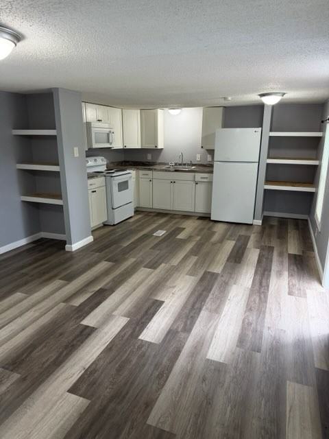 184 Dixon Rd #1 - Photo 4 of 11