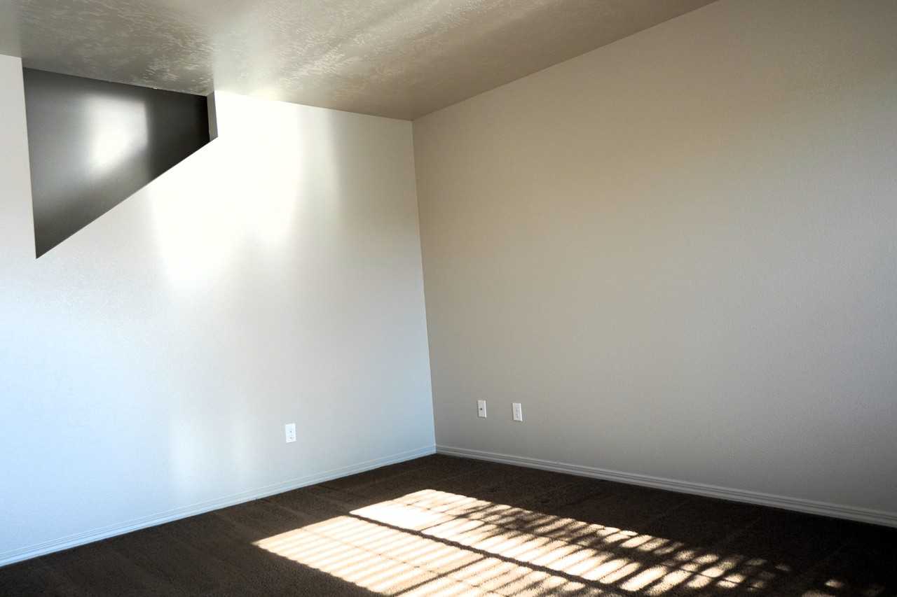 10686 Ice Springs St #1 - Photo 4 of 25