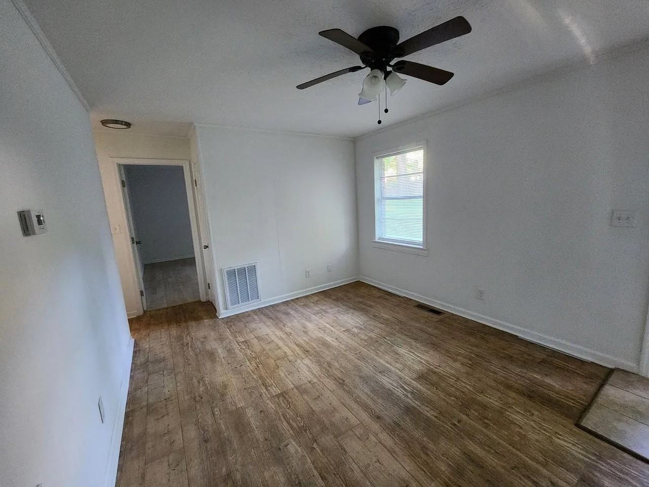 4152 Monticello St Sw - Photo 5 of 8